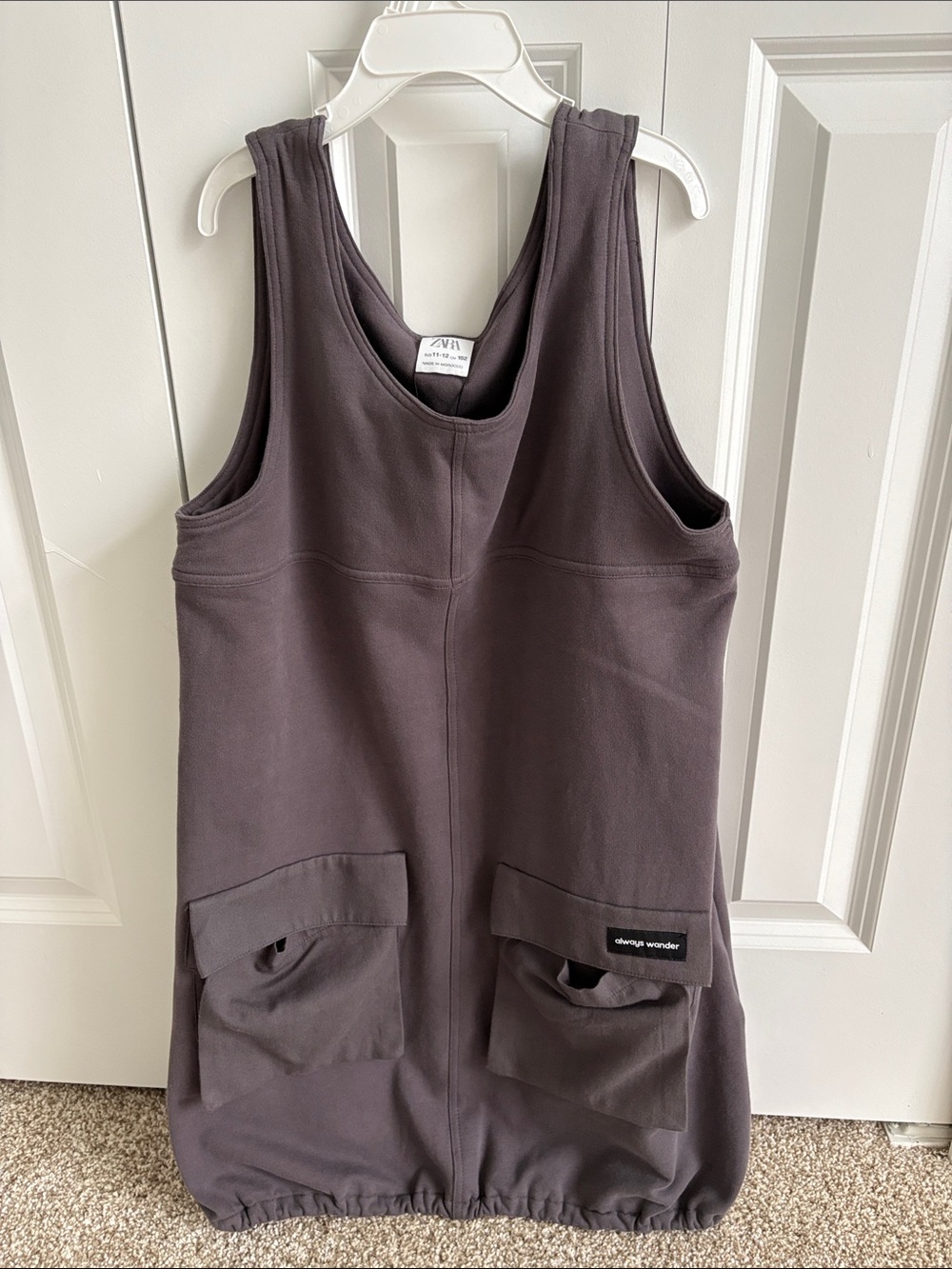 Zara charcoal gray sleeveless pocket pinafore dress